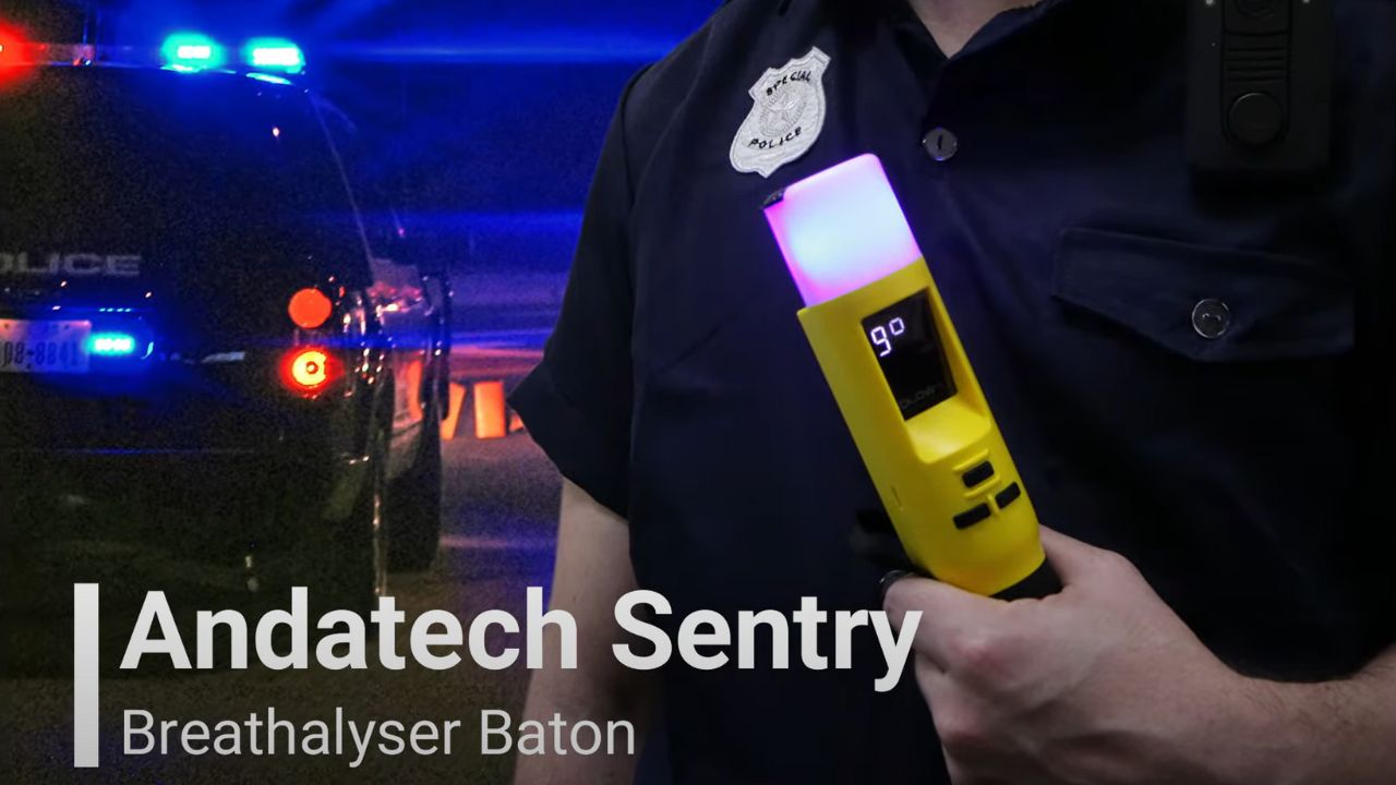 Load video: Andatech Sentry Breathalyser Baton - Features